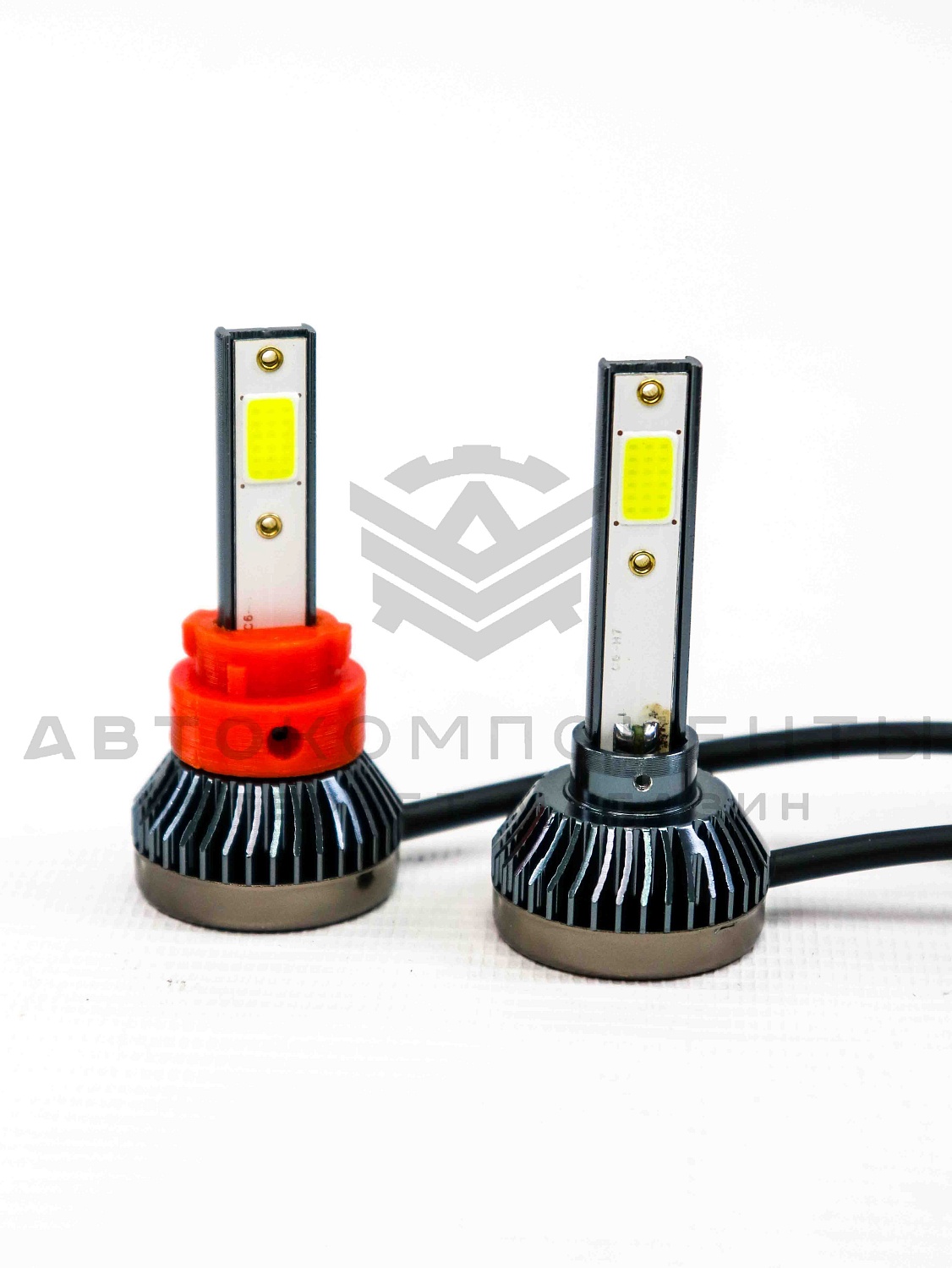 Яркий задний ход Лада Vesta (комплект LED ламп и переходников взамен штатных ламп)