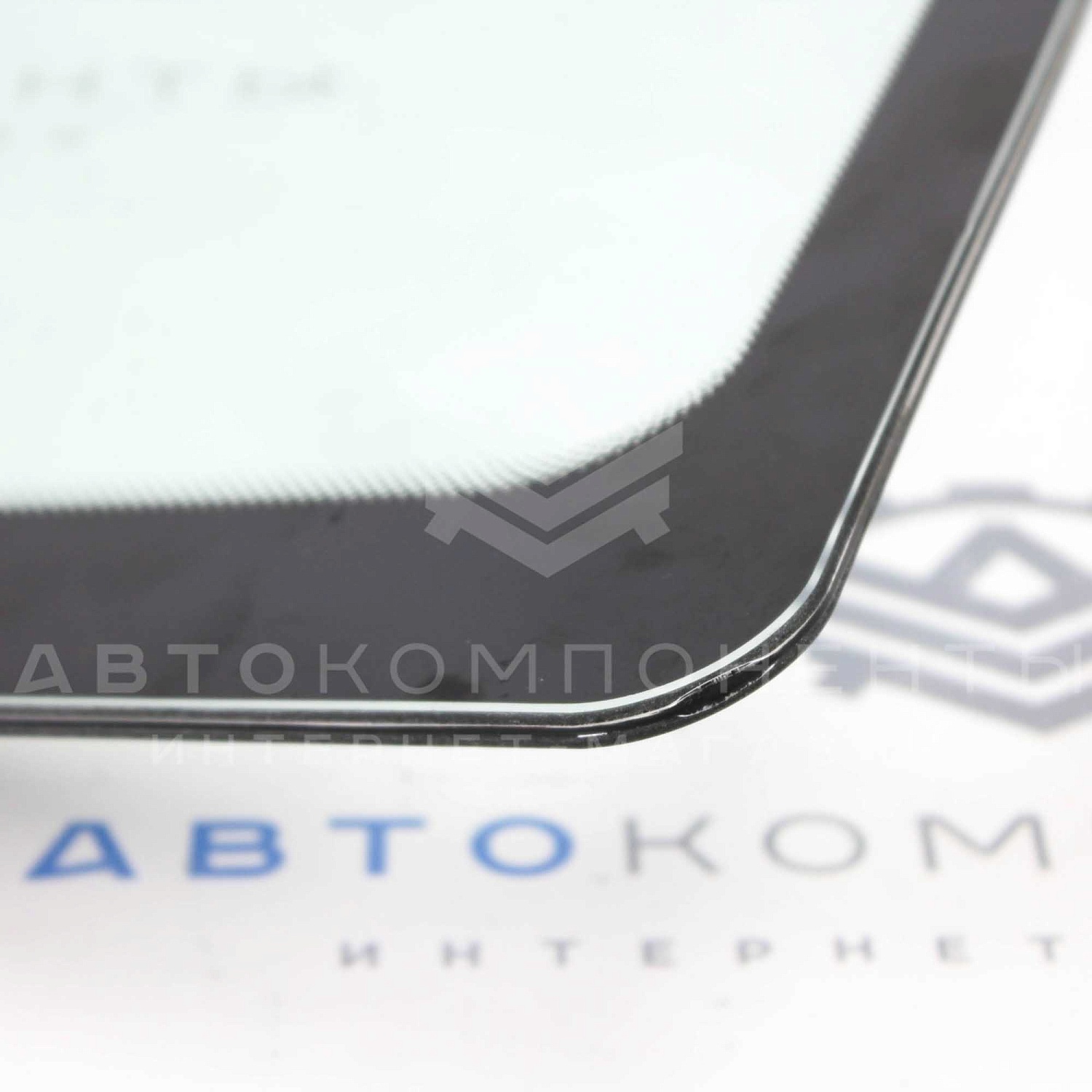 Лобовое стекло AGC (зеленое) Лада Приора, ВАЗ 2110-2112