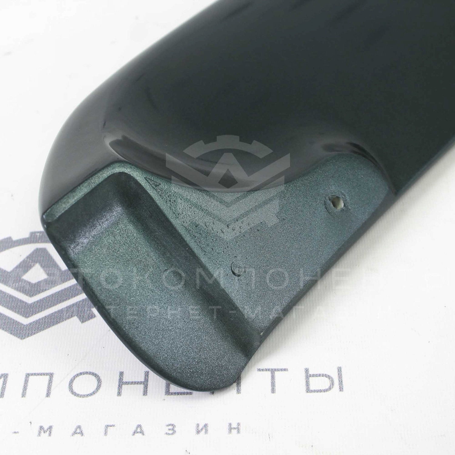 Спойлер на крышку багажника ВАЗ 2113-2114 в цвет кузова