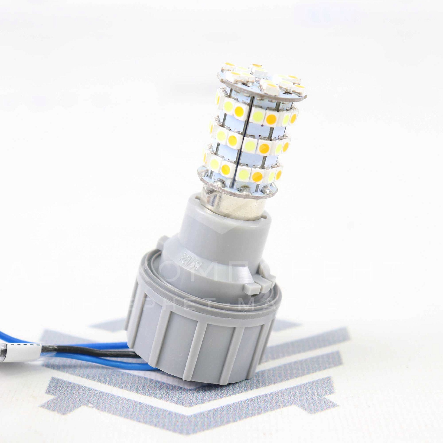 Комплект для установки второго заднего хода в фонари Лада Гранта FL