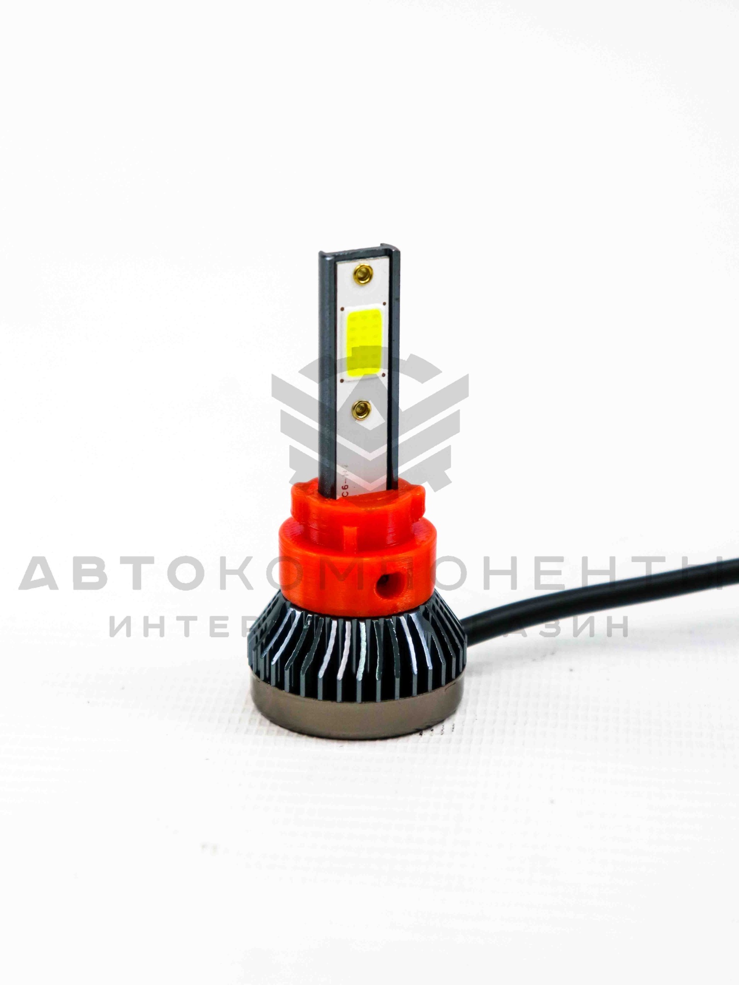 Яркий задний ход Лада Vesta (комплект LED ламп и переходников взамен штатных ламп)