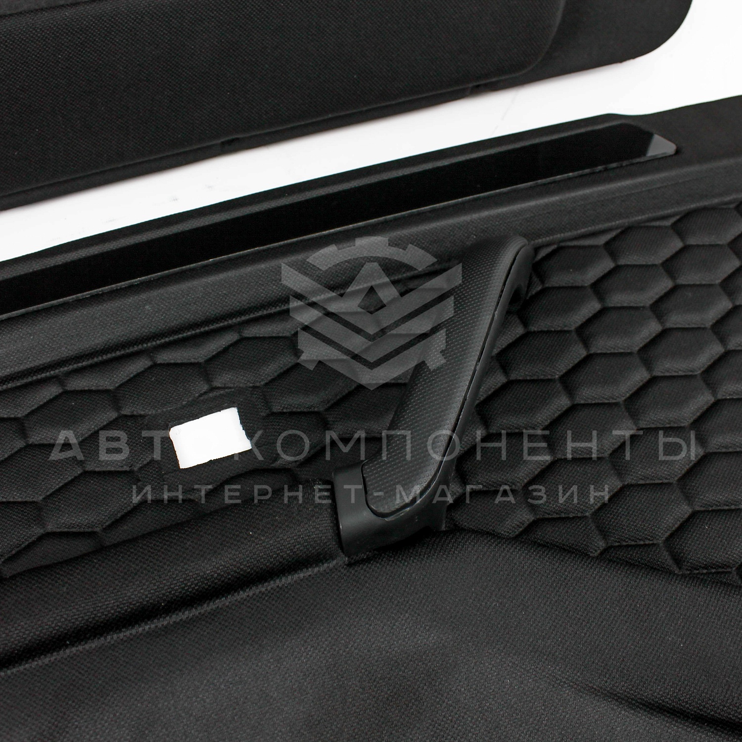 Обивки дверей (обшивки) Нива 4х4 Соты на жесткой основе