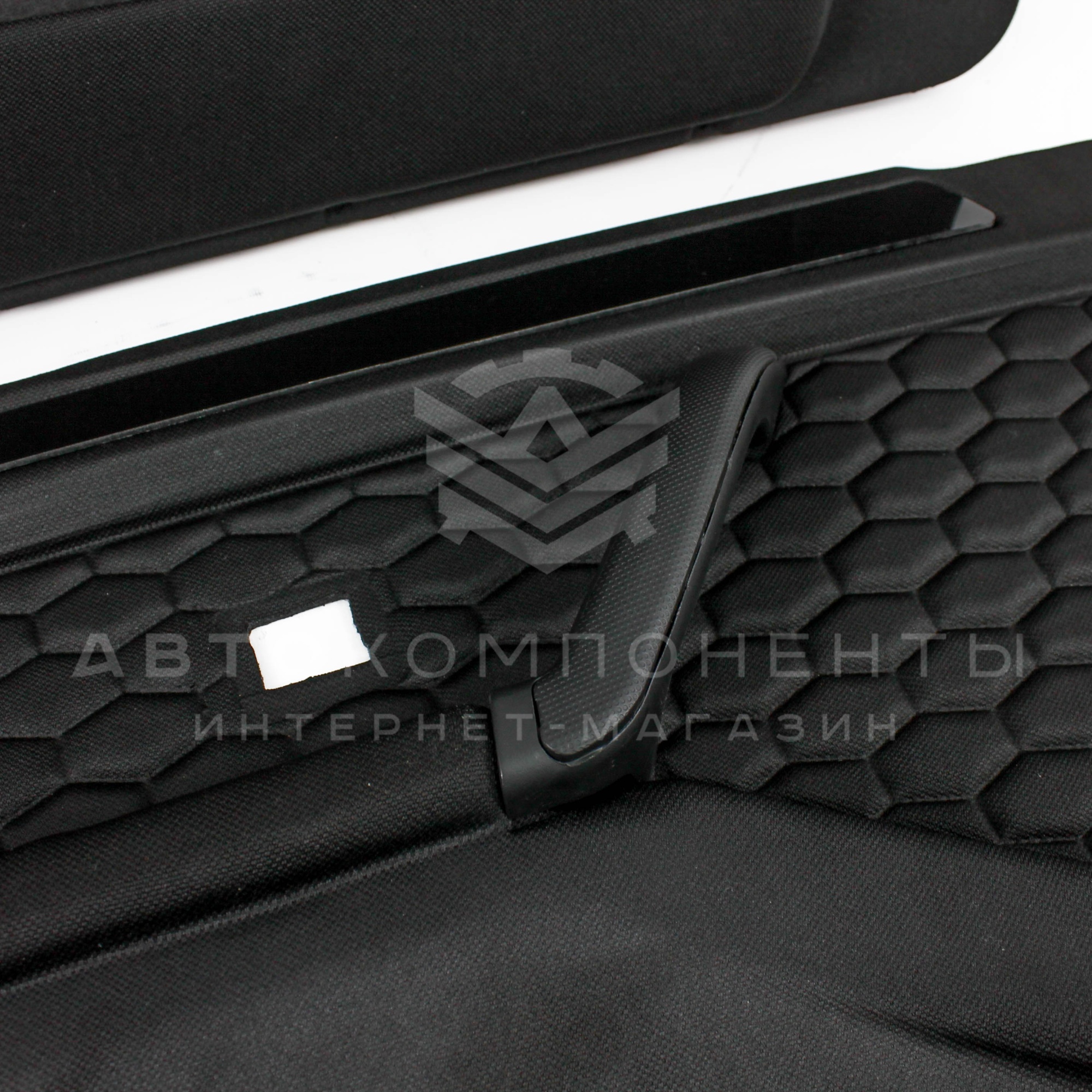 Обивки дверей (обшивки) Нива 4х4 Соты на жесткой основе