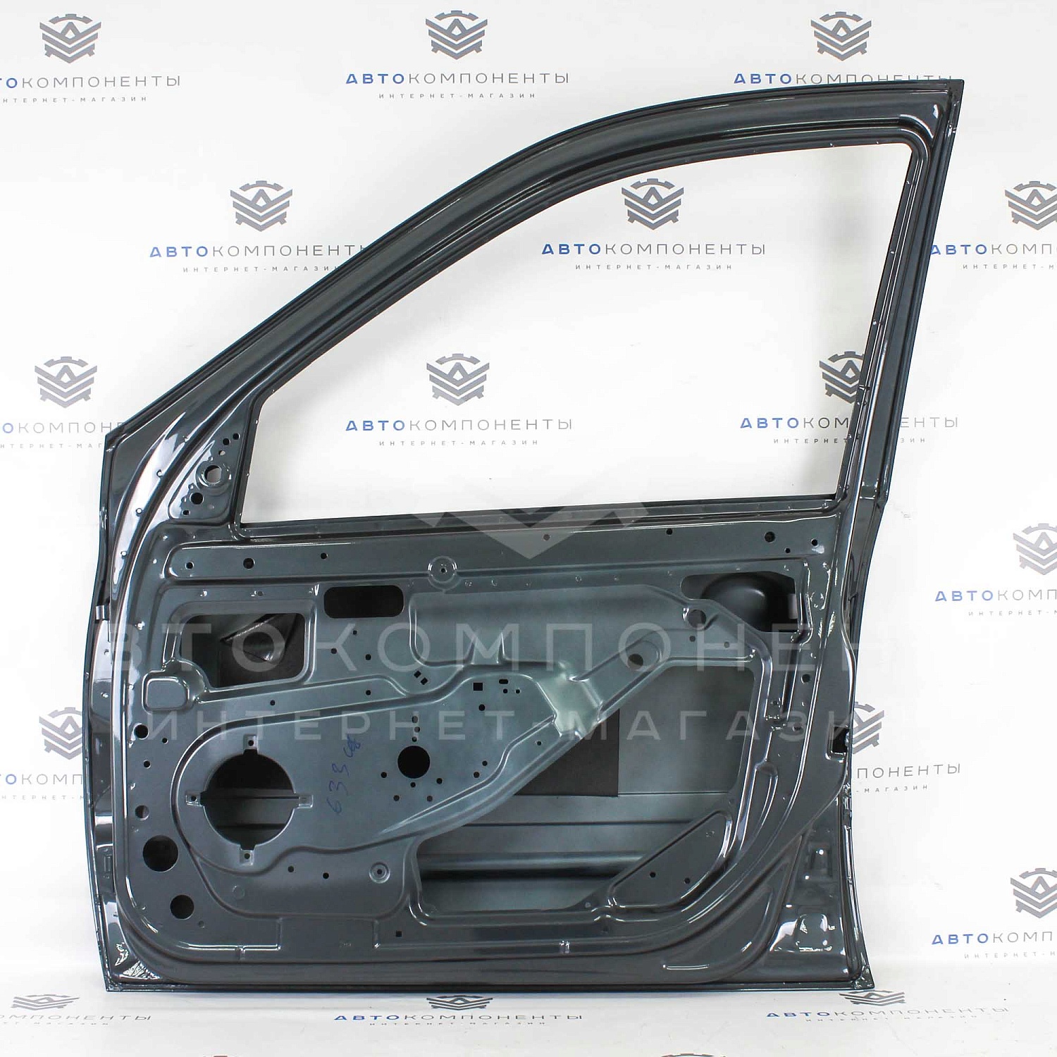 Дверь передняя (правая) Лада Гранта, Гранта FL, Калина, Калина 2 в цвет кузова