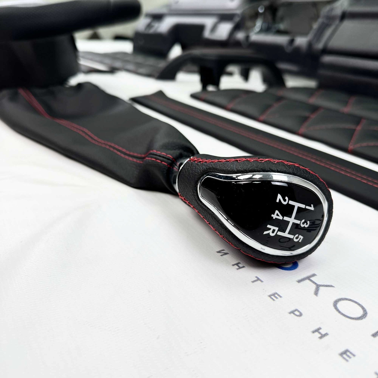 Комплект салона в коже Лада Нива 4х4