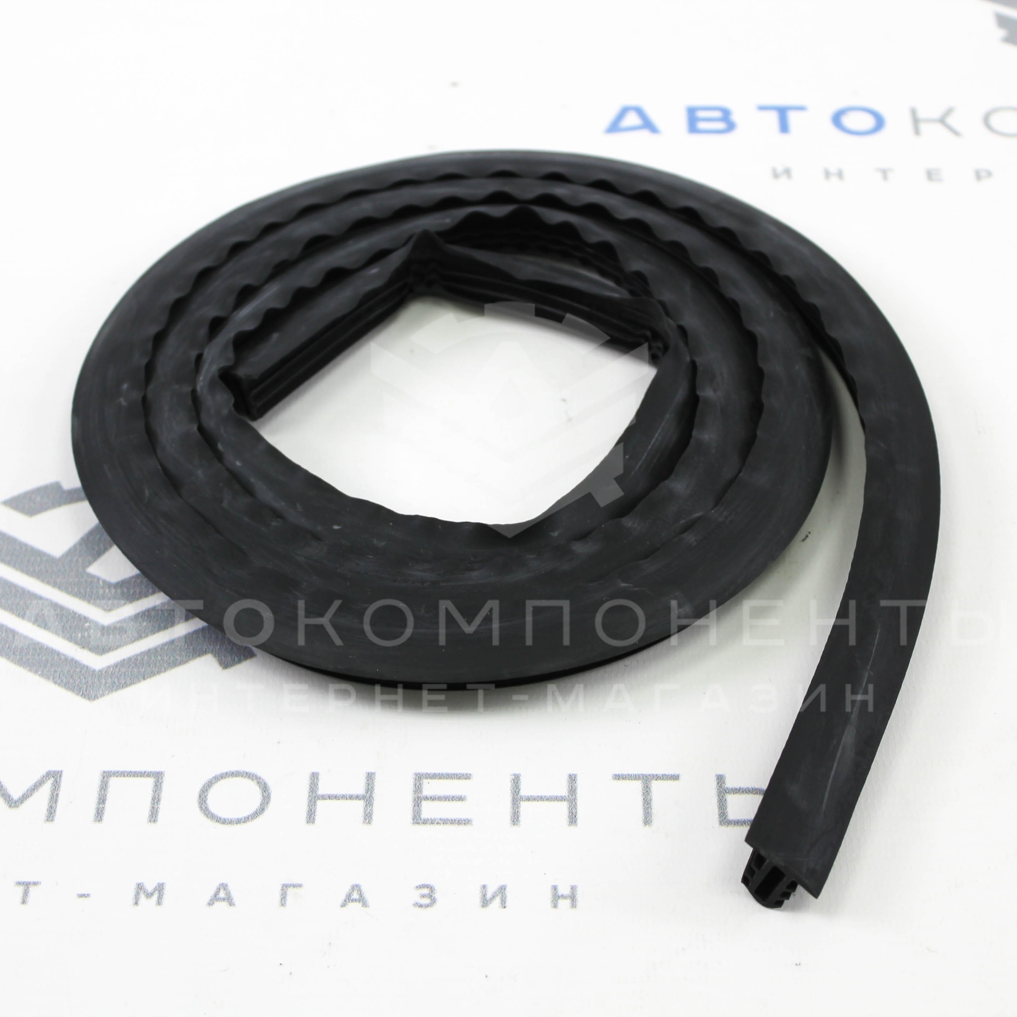 Универсальный уплотнитель между панелью и лобовым стеклом РКИ-Т