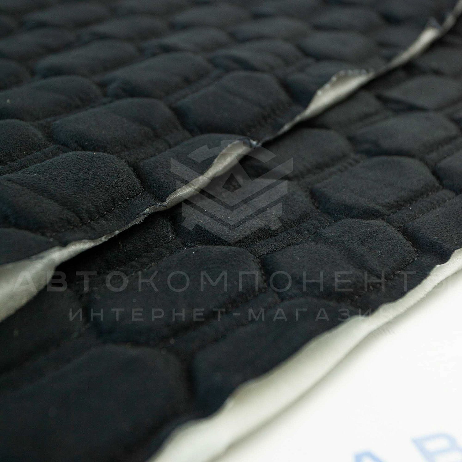 Вставки обшивок дверей Лада Приора "Соты"