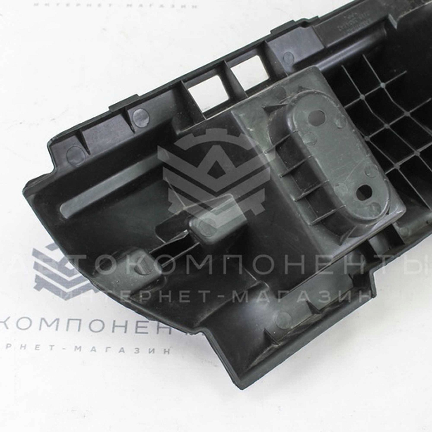 Усилитель заднего бампера ВАЗ 2115