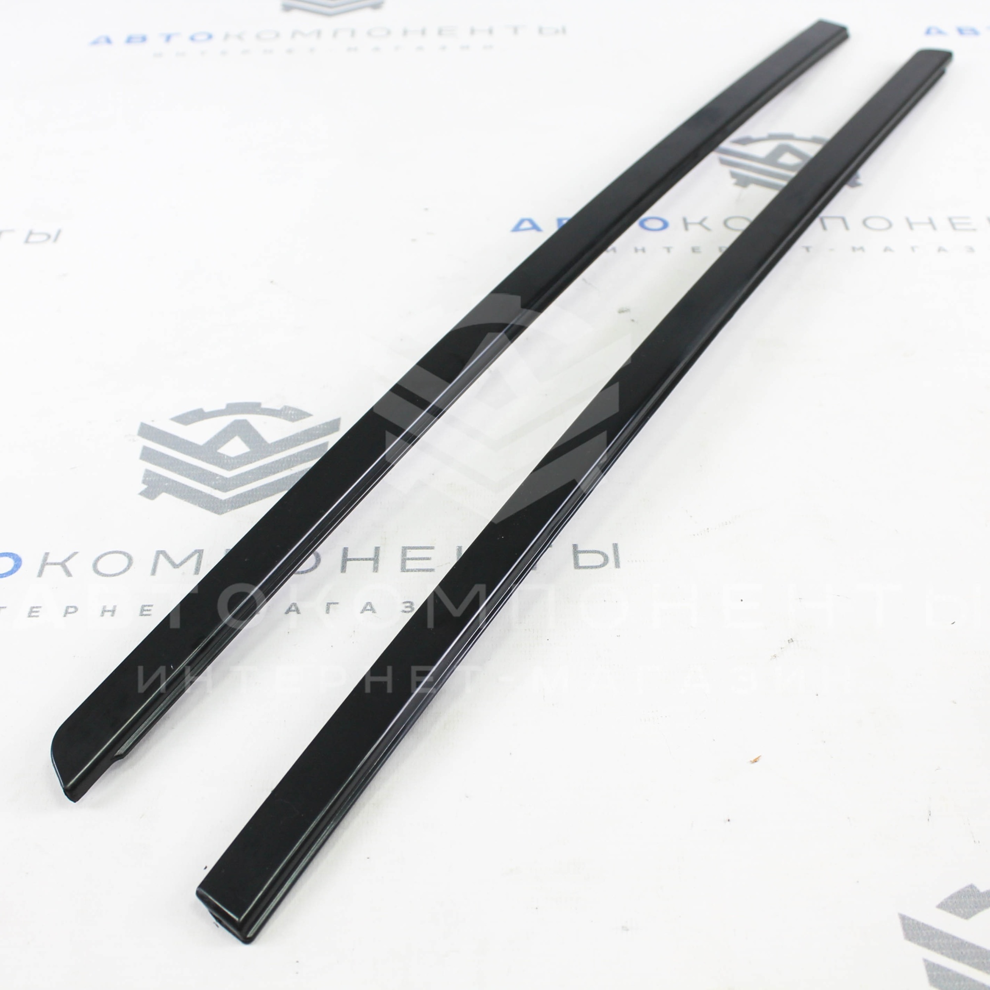 Облицовки сточного желоба крыши (водостоки) Лада Приора (универсал)