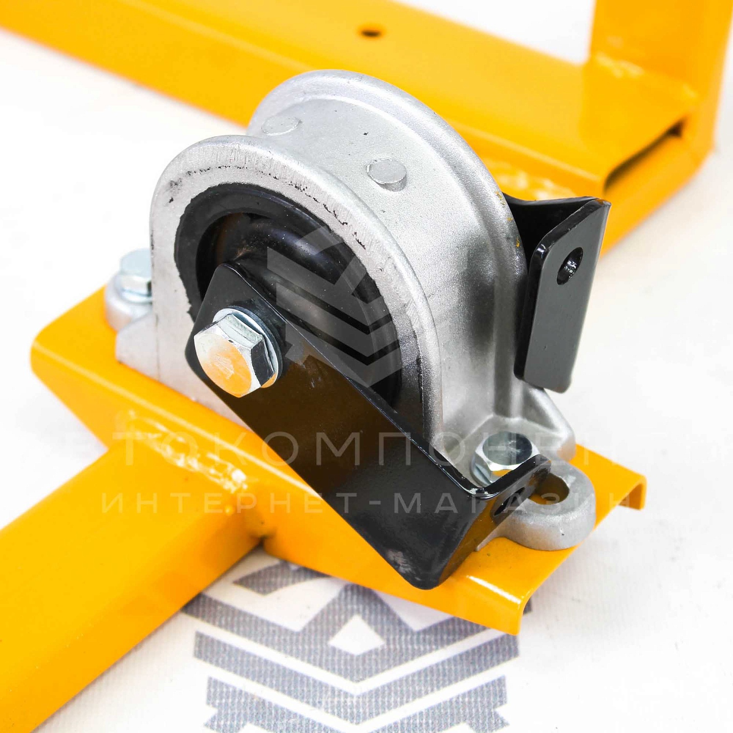 Подрамник под раздаточную коробку передач Лада Нива 4Х4