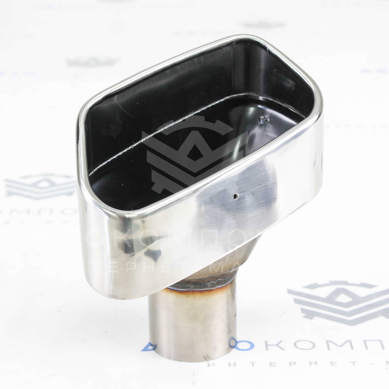 Универсальные насадки на глушитель в стиле BMW