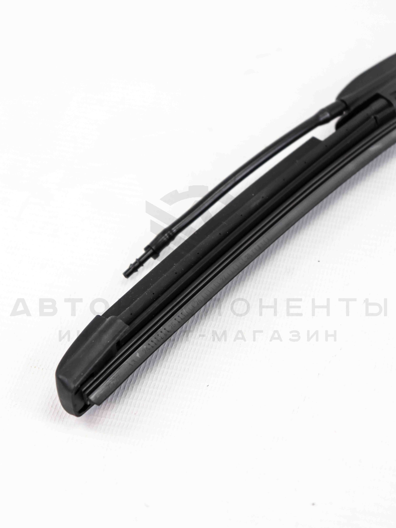 Бескаркасная щетка (дворник) с форсунками омывателя (400мм)