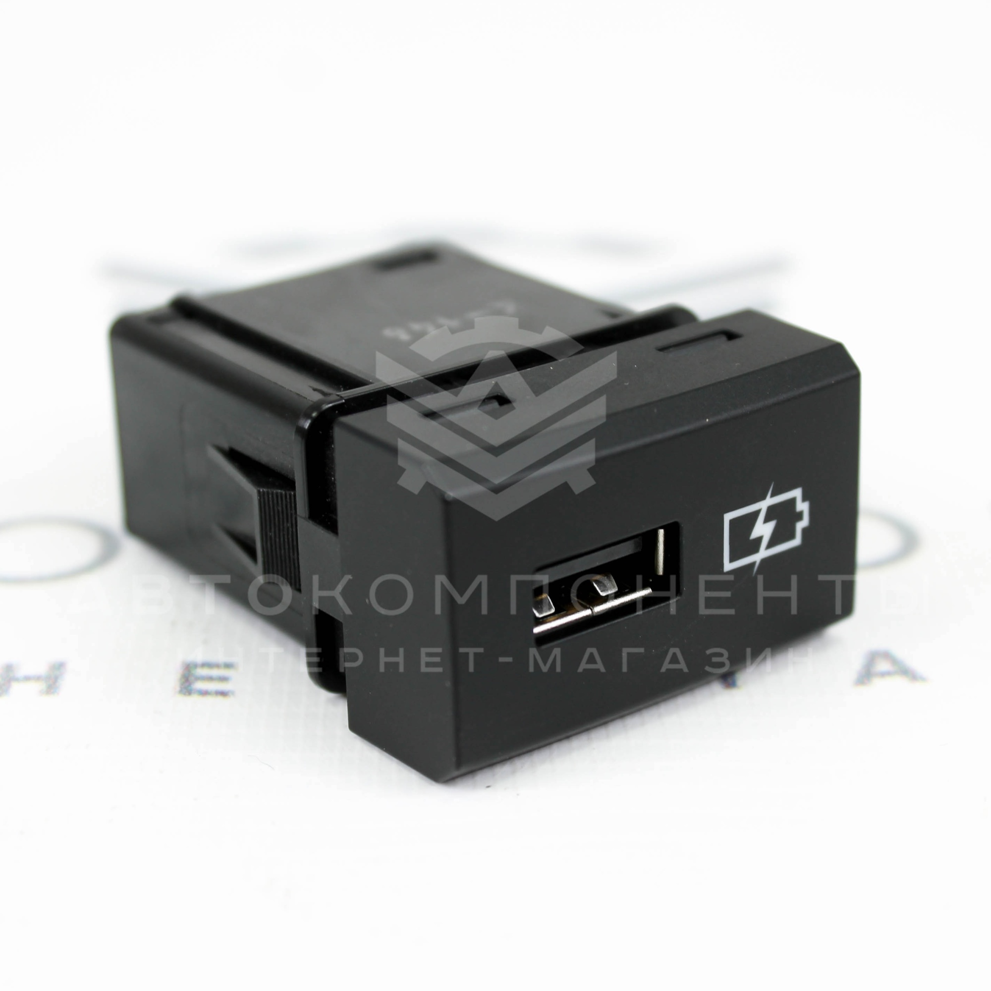 Розетка USB (для задних пассажиров, в подлокотнике) Лада Vesta / XRAY / Ларгус FL