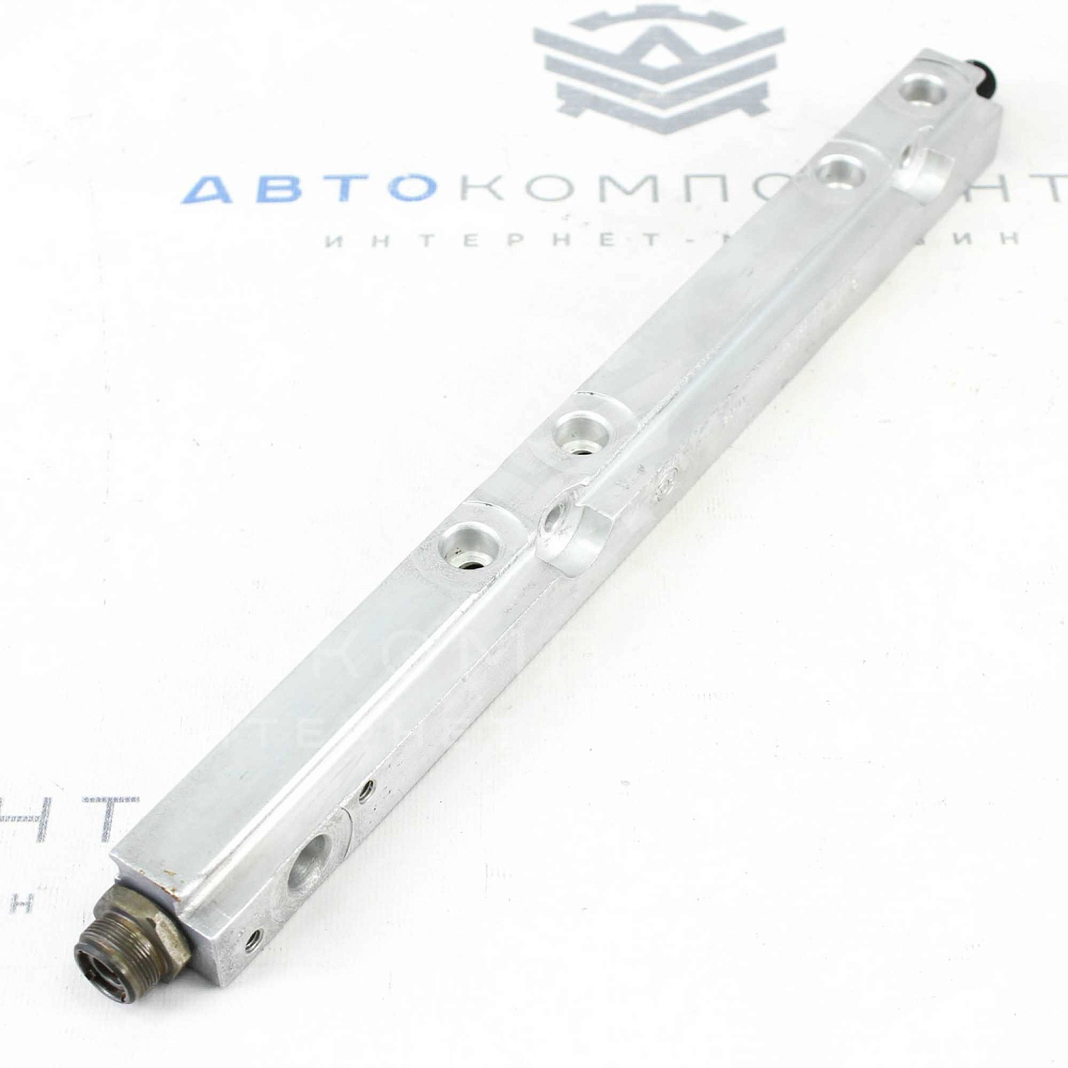 Топливная рампа ВАЗ 2108-21099, 2110-2112, 2113-2115 (2111-1144010-11)