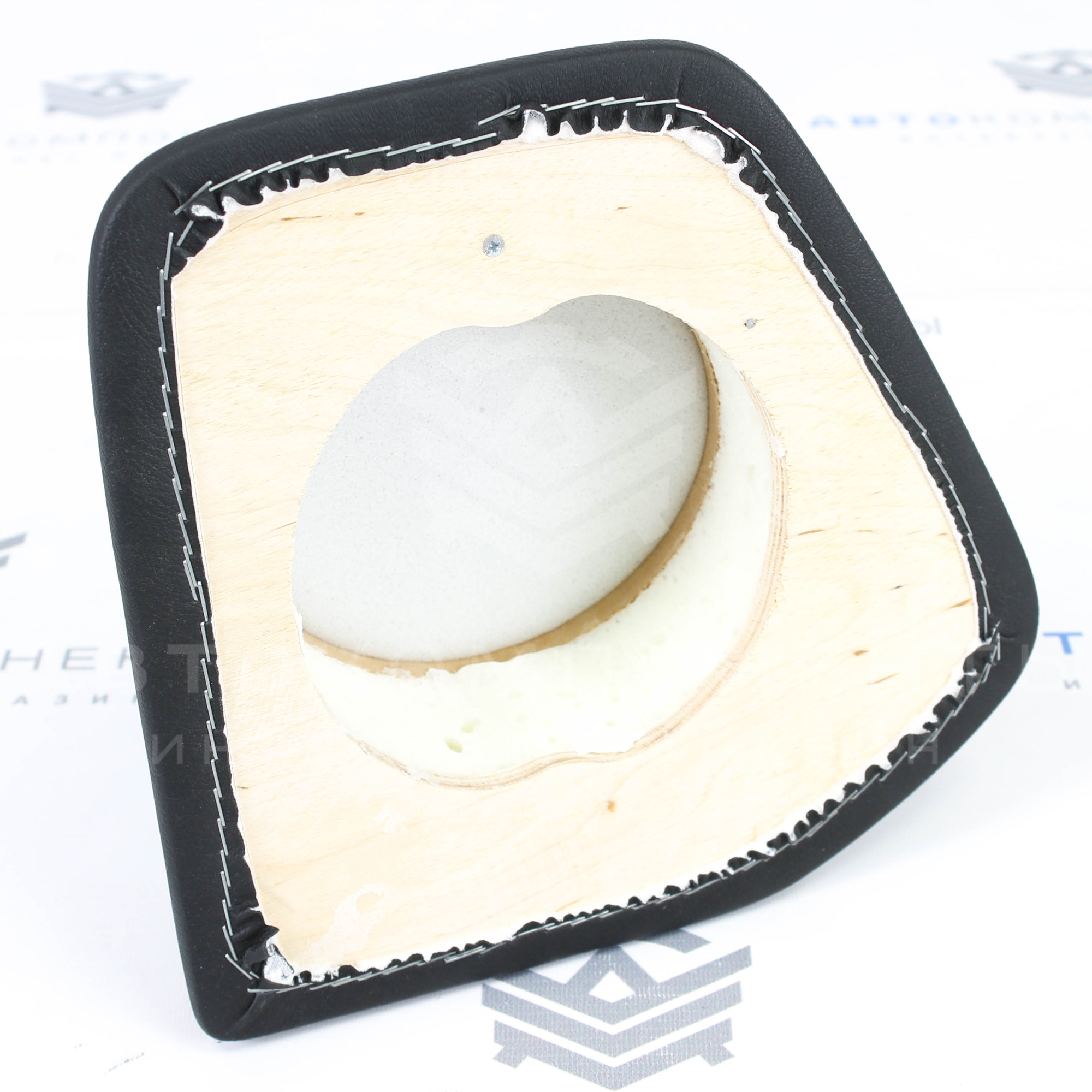 Подиумы (верхние) Лада Нива 4х4 (под 16 динамики)