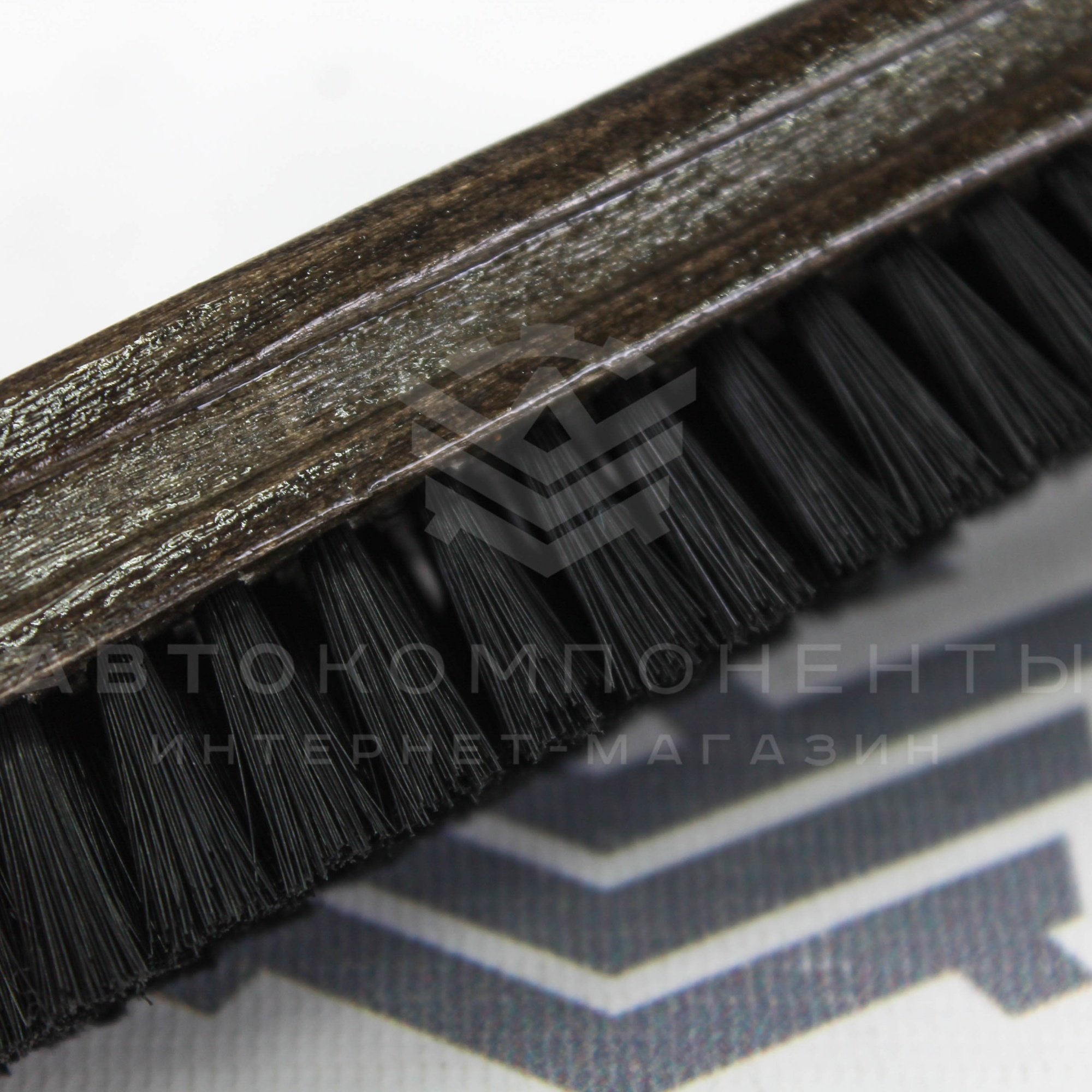 LERATON BR3 Щетка для чистки кожи