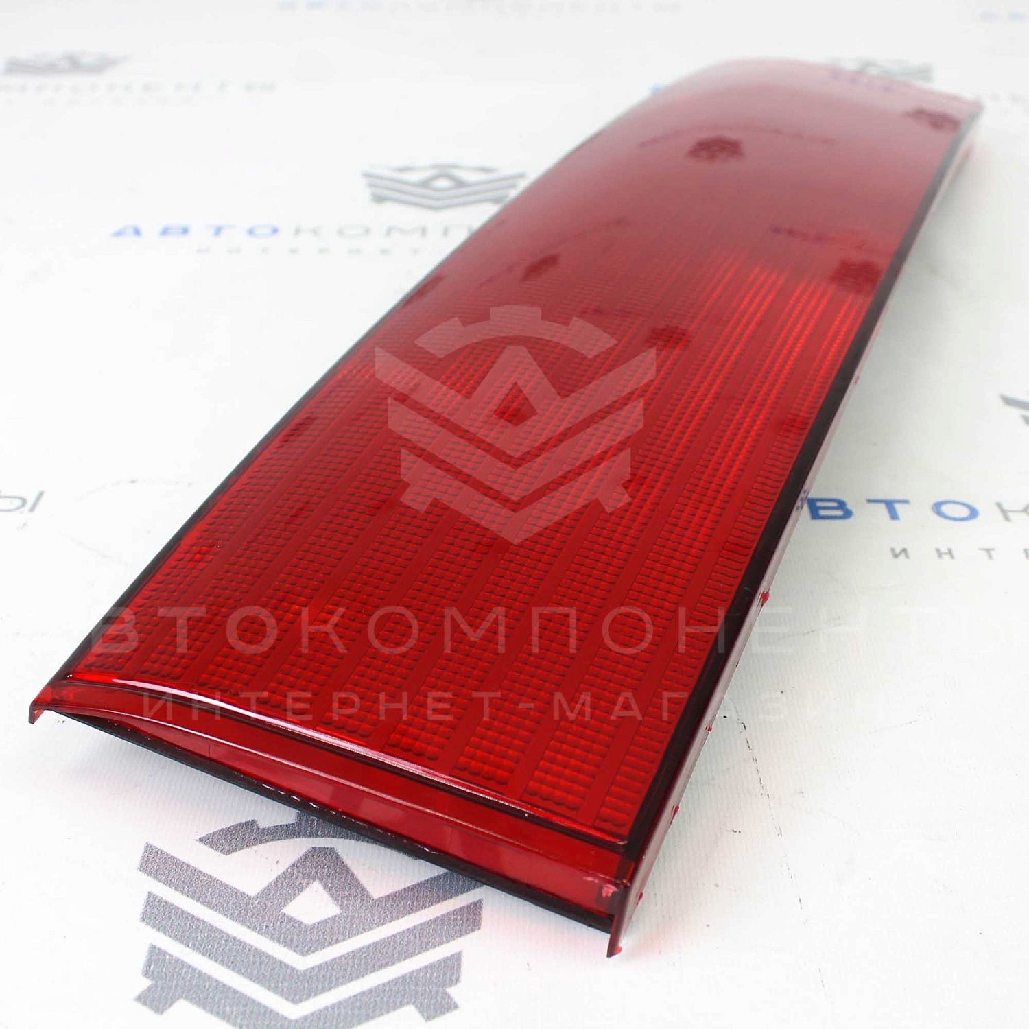 Светлый катафот багажника ВАЗ 2110