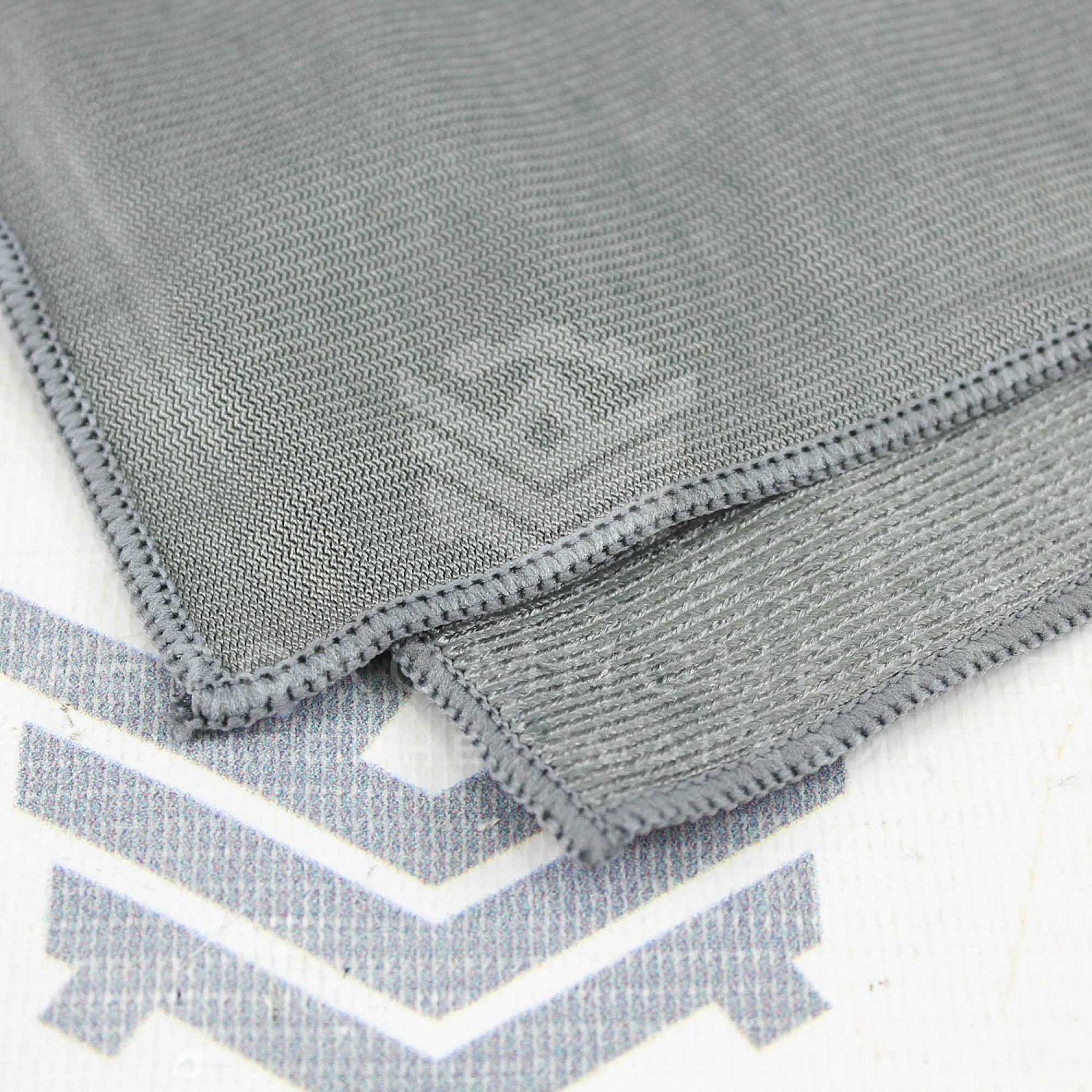 Микрофибра "Dry Monster" (серая) для стекол