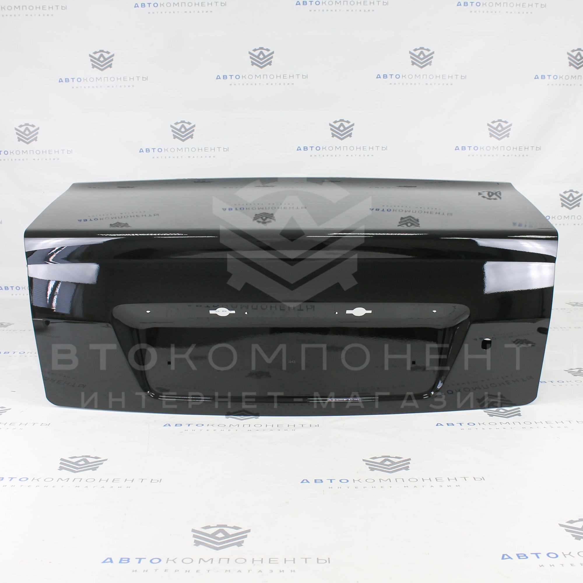 Крышка багажника Лада Приора (седан) в цвет кузова