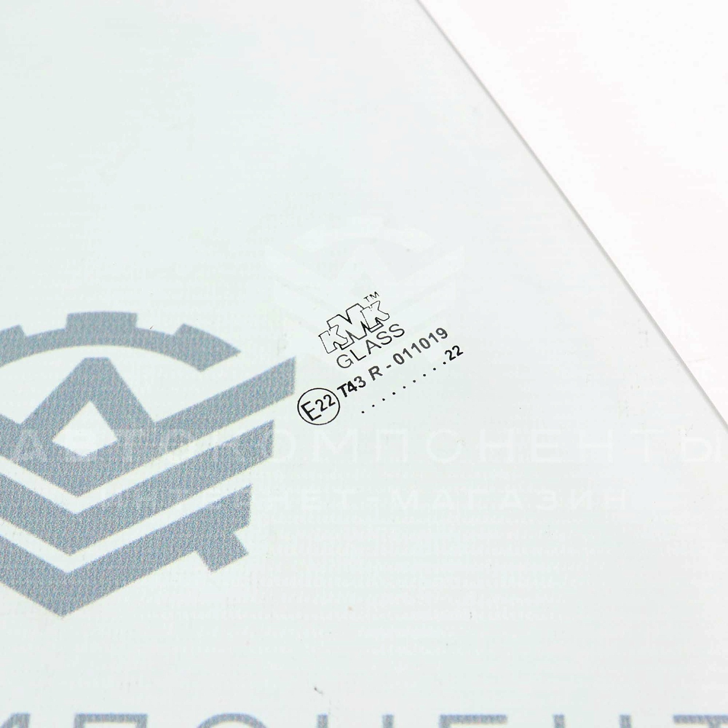 Передние боковые стекла Лада Приора Передние боковые стекла Лада Приора