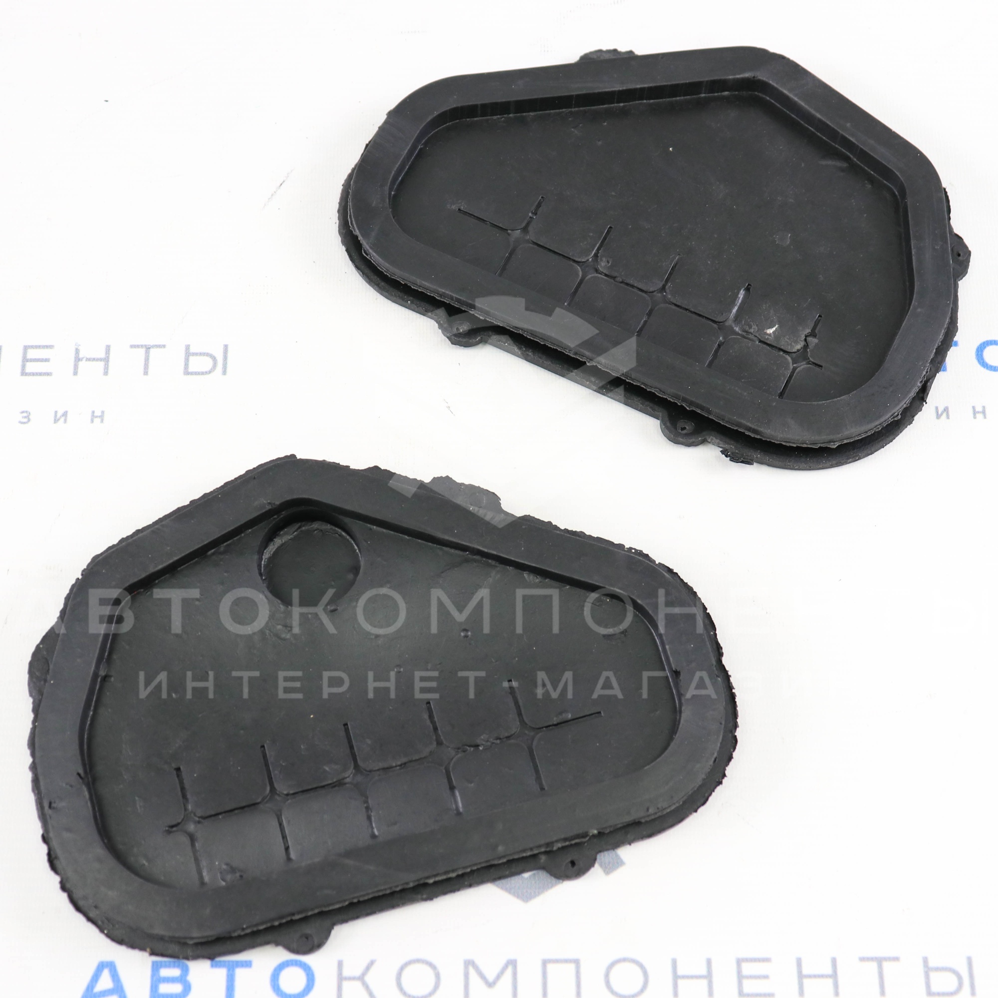 Грязезащитные заглушки проема рулевых тяг Лада Гранта, Калина, Калина 2