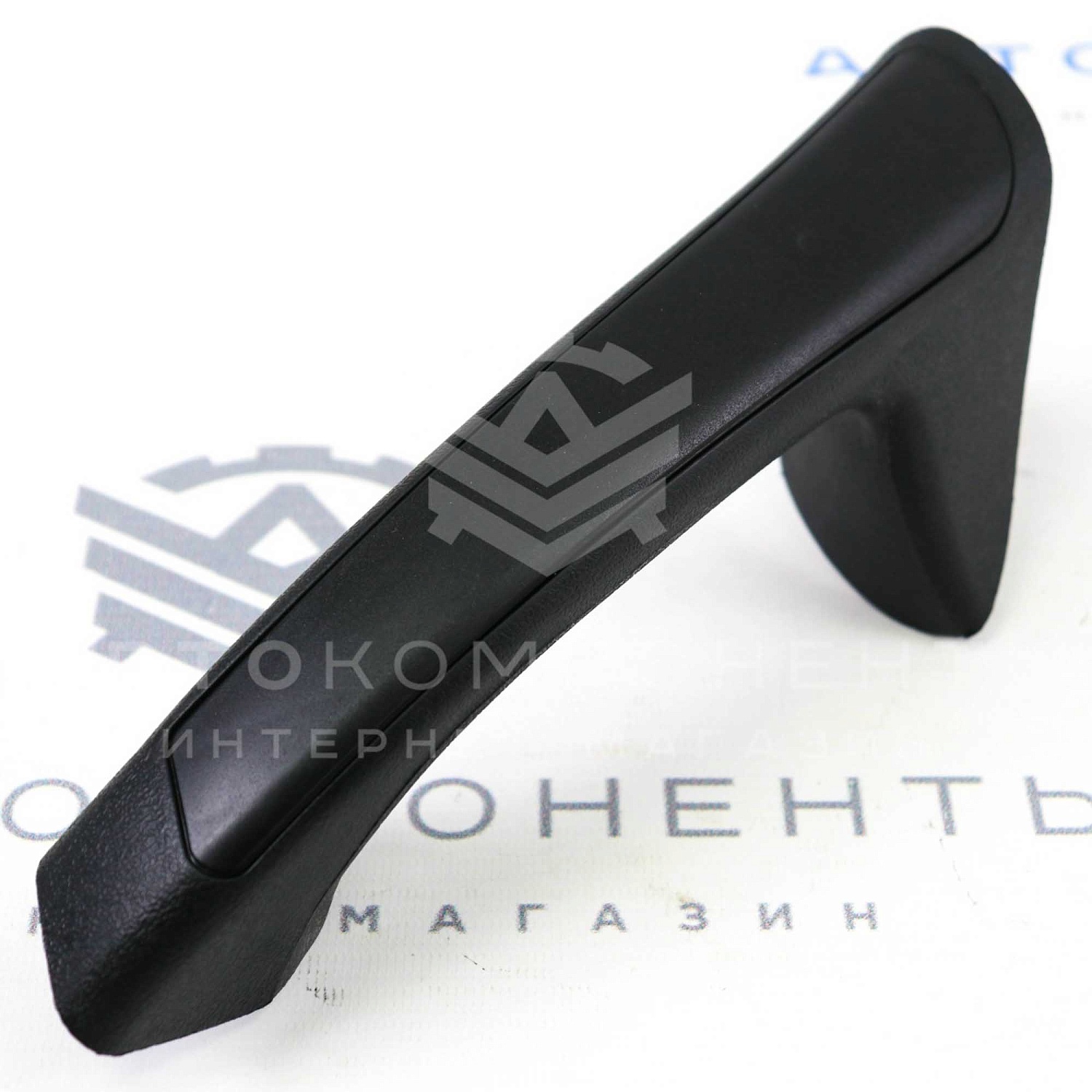 Внутренние ручки обшивок дверей ВАЗ 2114, 2115