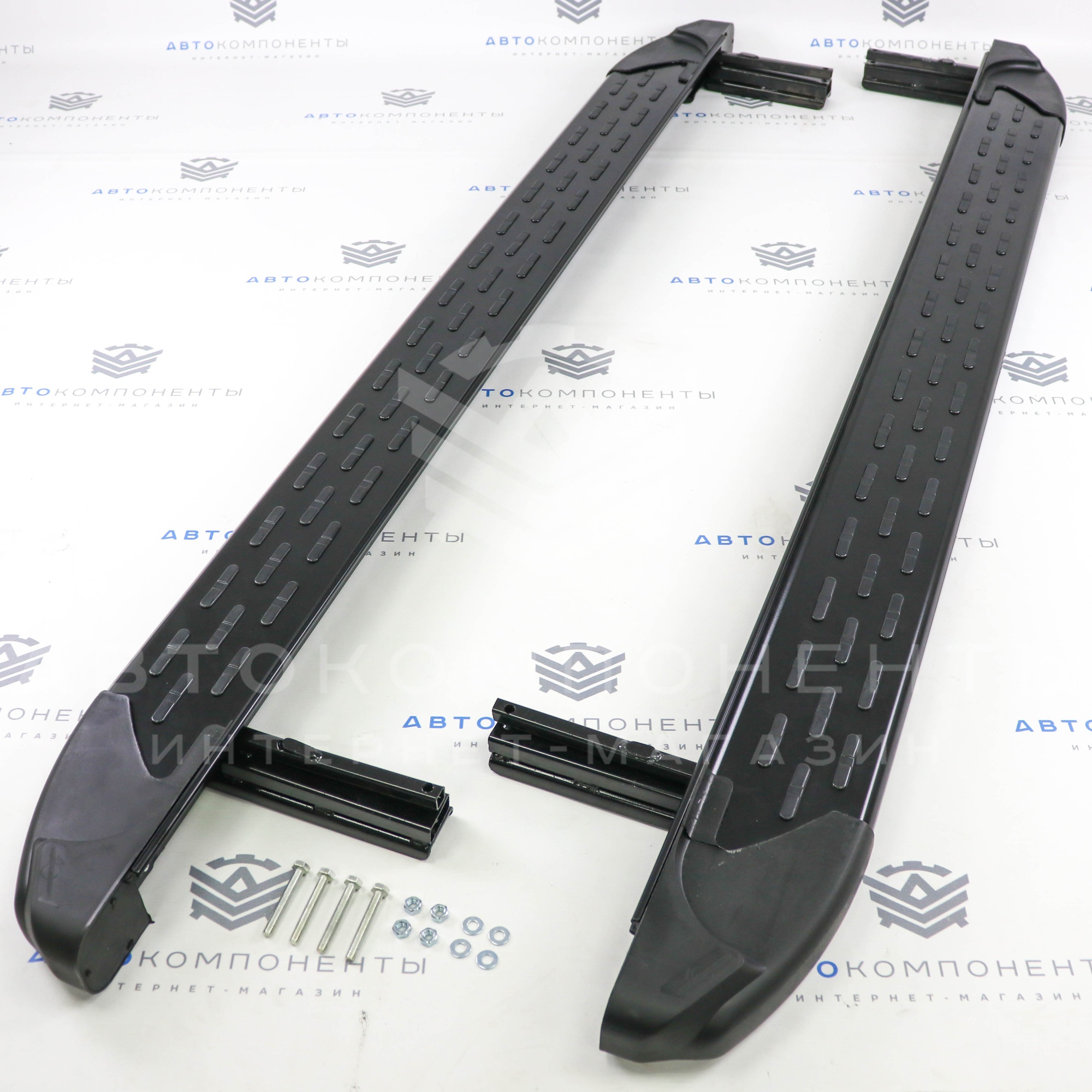 Пороги "БУМЕР 2" (алюминиевые с резинкой) Лада Нива 4х4, Урбан (черные) 5D