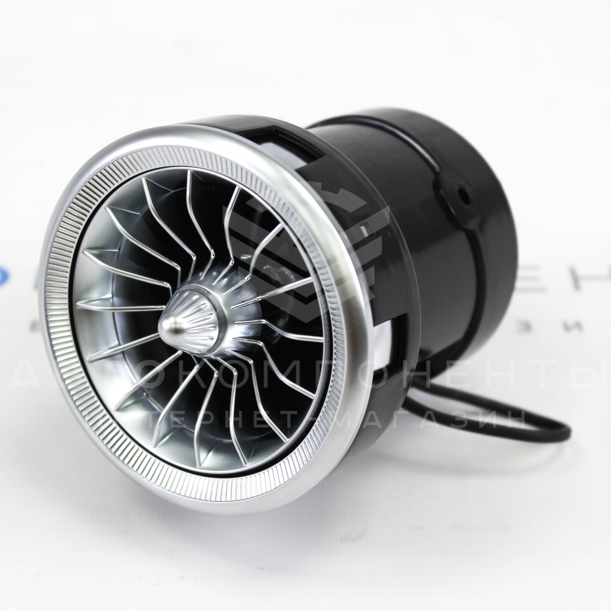 Сопло вентиляции в стиле Ferrari (регулируемое) с RGB подсветкой Лада Гранта, Калина 2, Ларгус (серебристое)