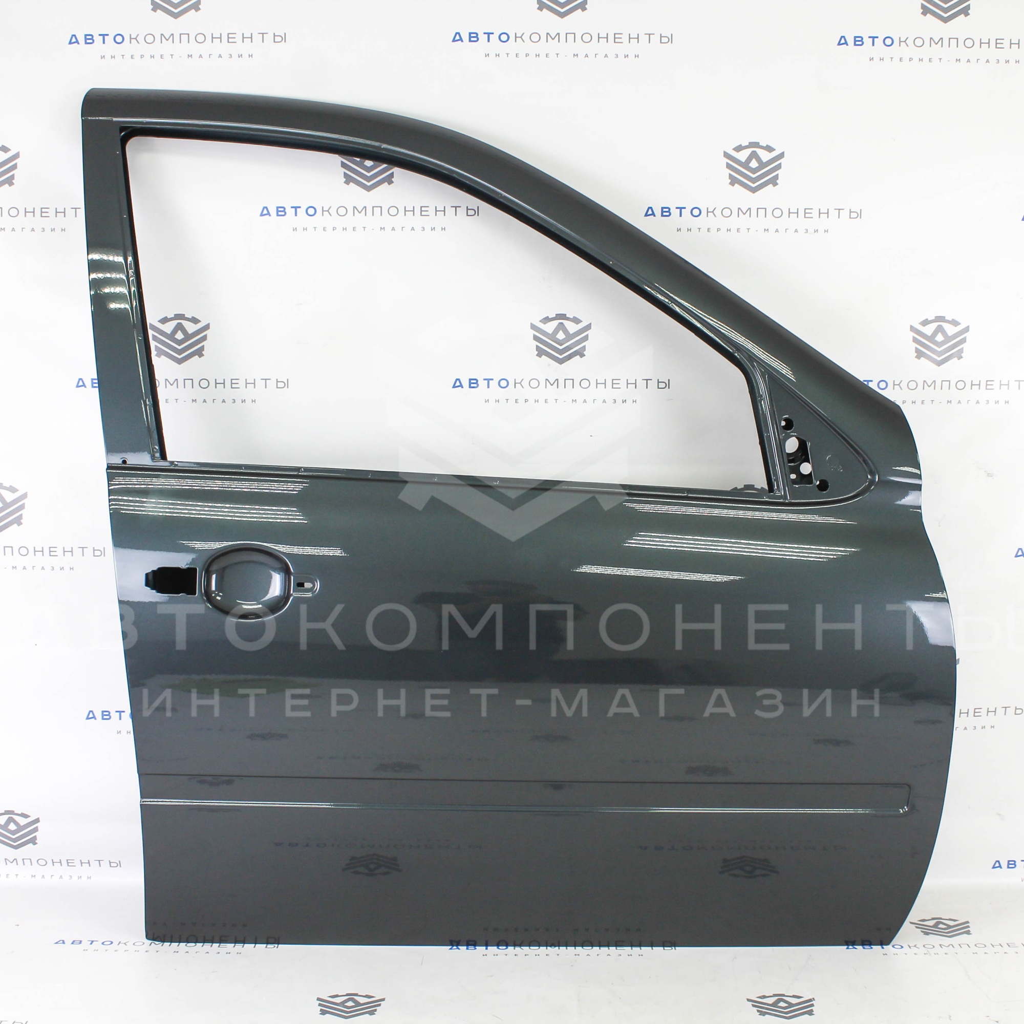 Дверь передняя (правая) Лада Гранта, Гранта FL, Калина, Калина 2 в цвет кузова