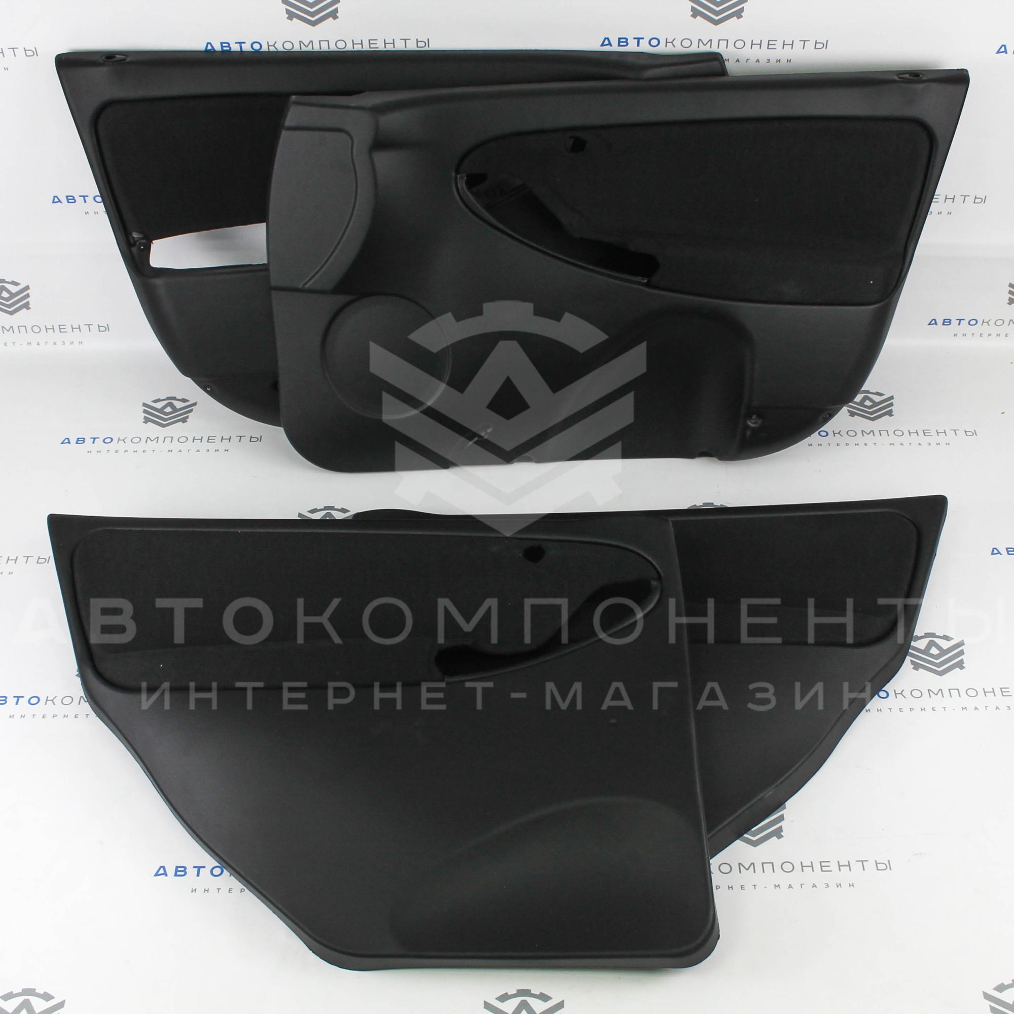 Заводские черные обивки дверей Лада Калина