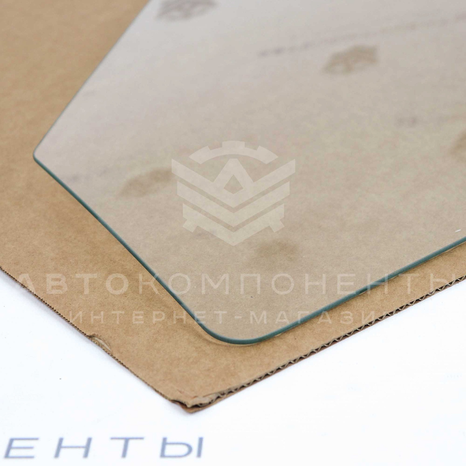 Переднее опускное боковое стекло (левое) ВАЗ 2109, 2114, 2115 (белое)