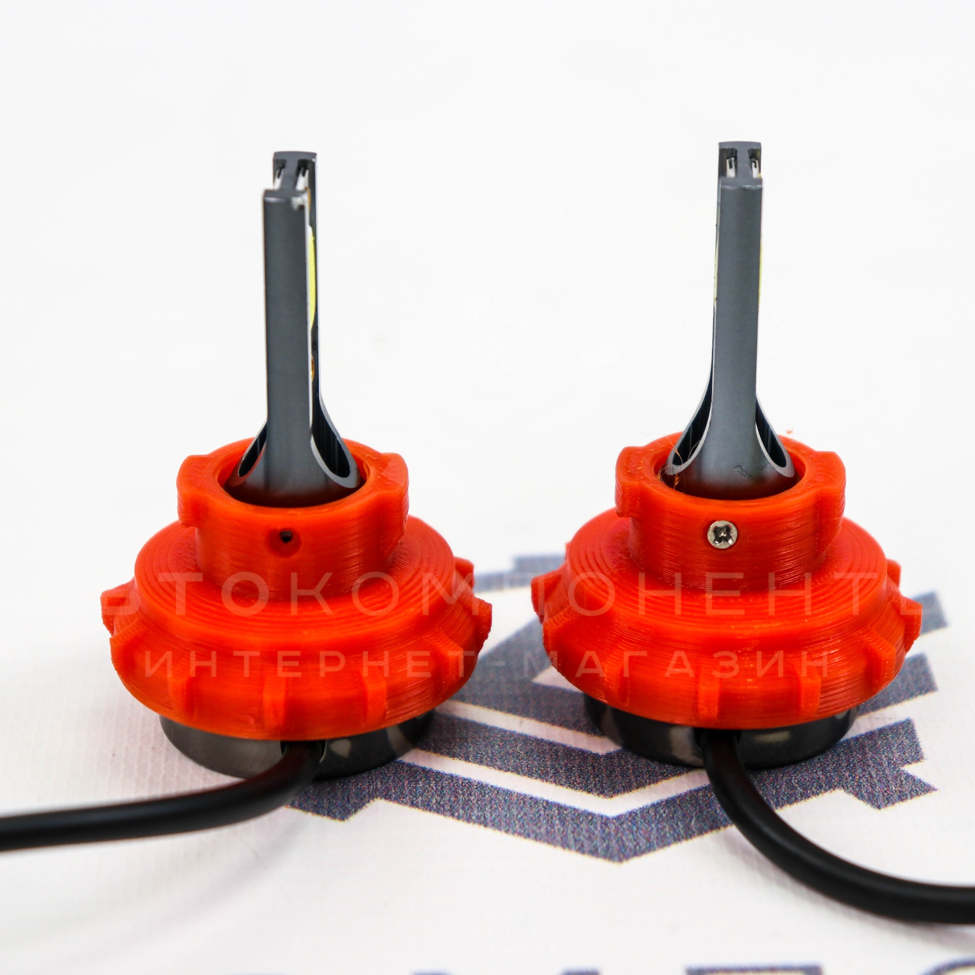 Яркий задний ход Калина 2, Гранта FL (лифтбэк) (комплект LED ламп и переходников взамен штатных ламп)