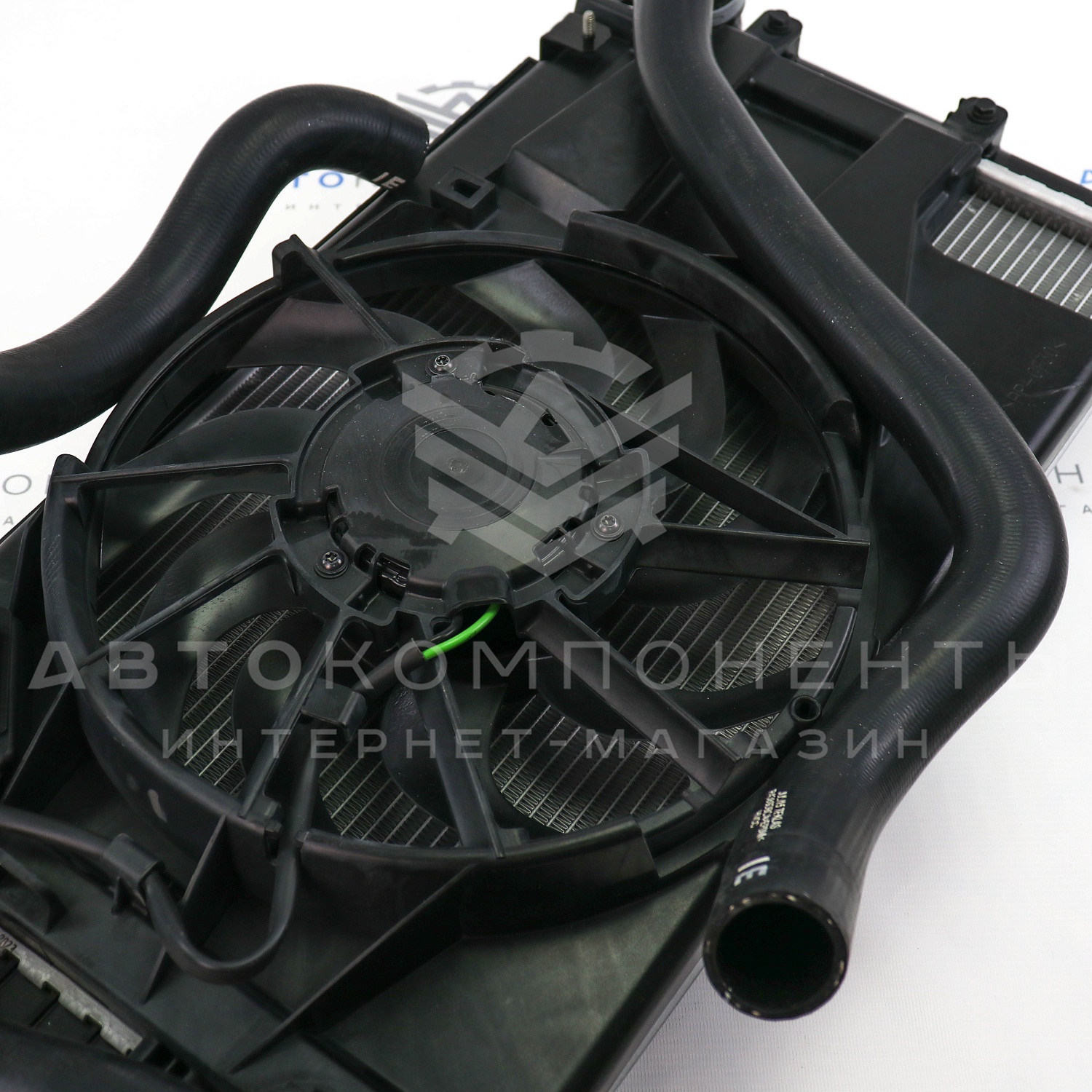 Радиатор охлаждения двигателя и кондиционера н/о (в сборе) Лада Калина 2, Гранта