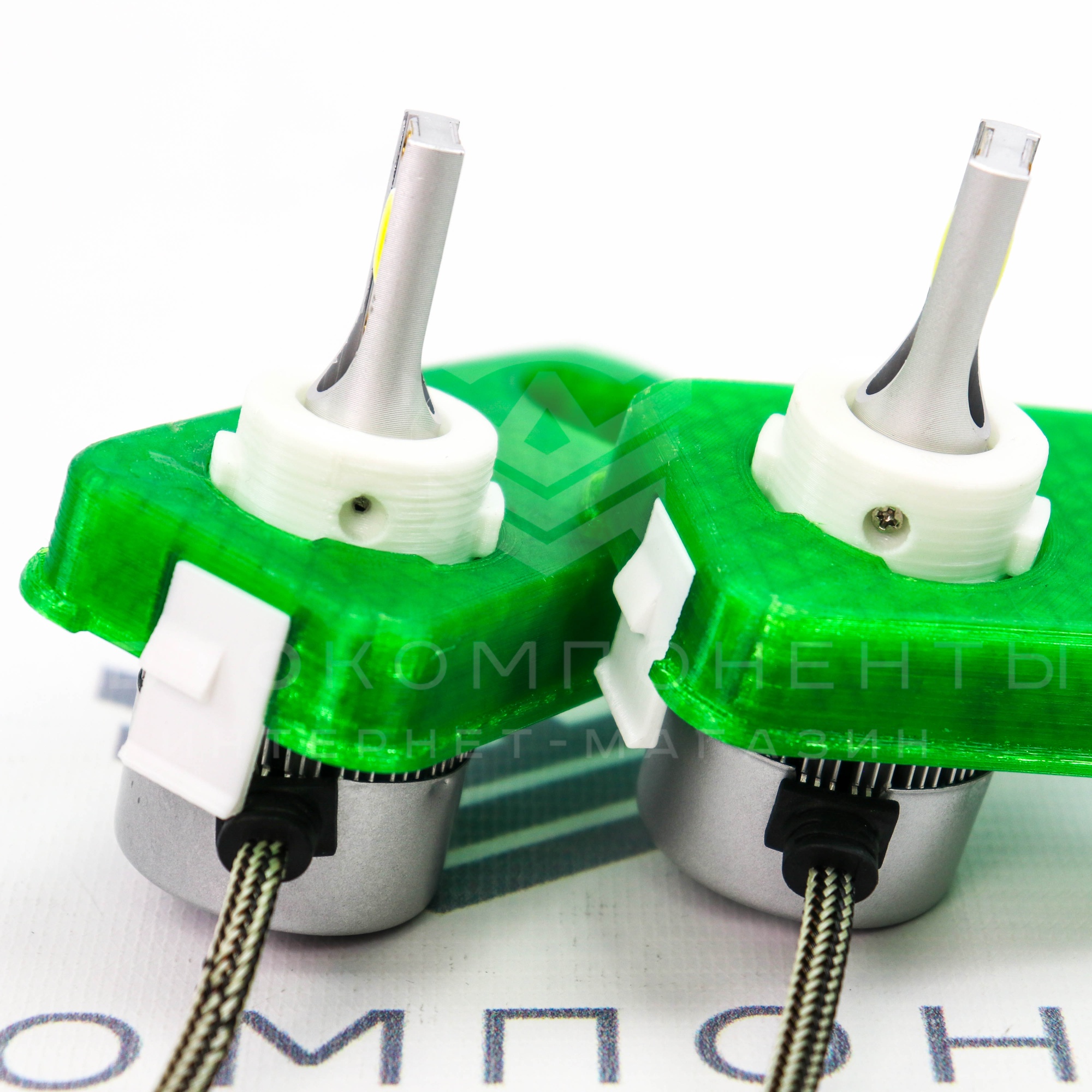 Яркий задний ход ВАЗ 2110-2112 (комплект LED ламп и переходников взамен штатных ламп)