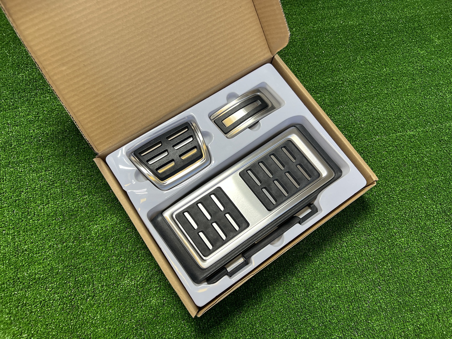 Накладки на педали (оригинал) Volkswagen, Skoda, Audi